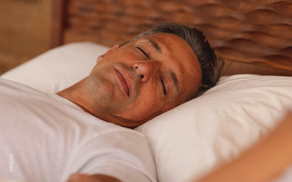 Schlafsysteme gegen Rückenschmerzen Bettensysteme individuell Kopfkissen Kissen Verspannung Nacken Beratung die schlafdesigner Hamburg